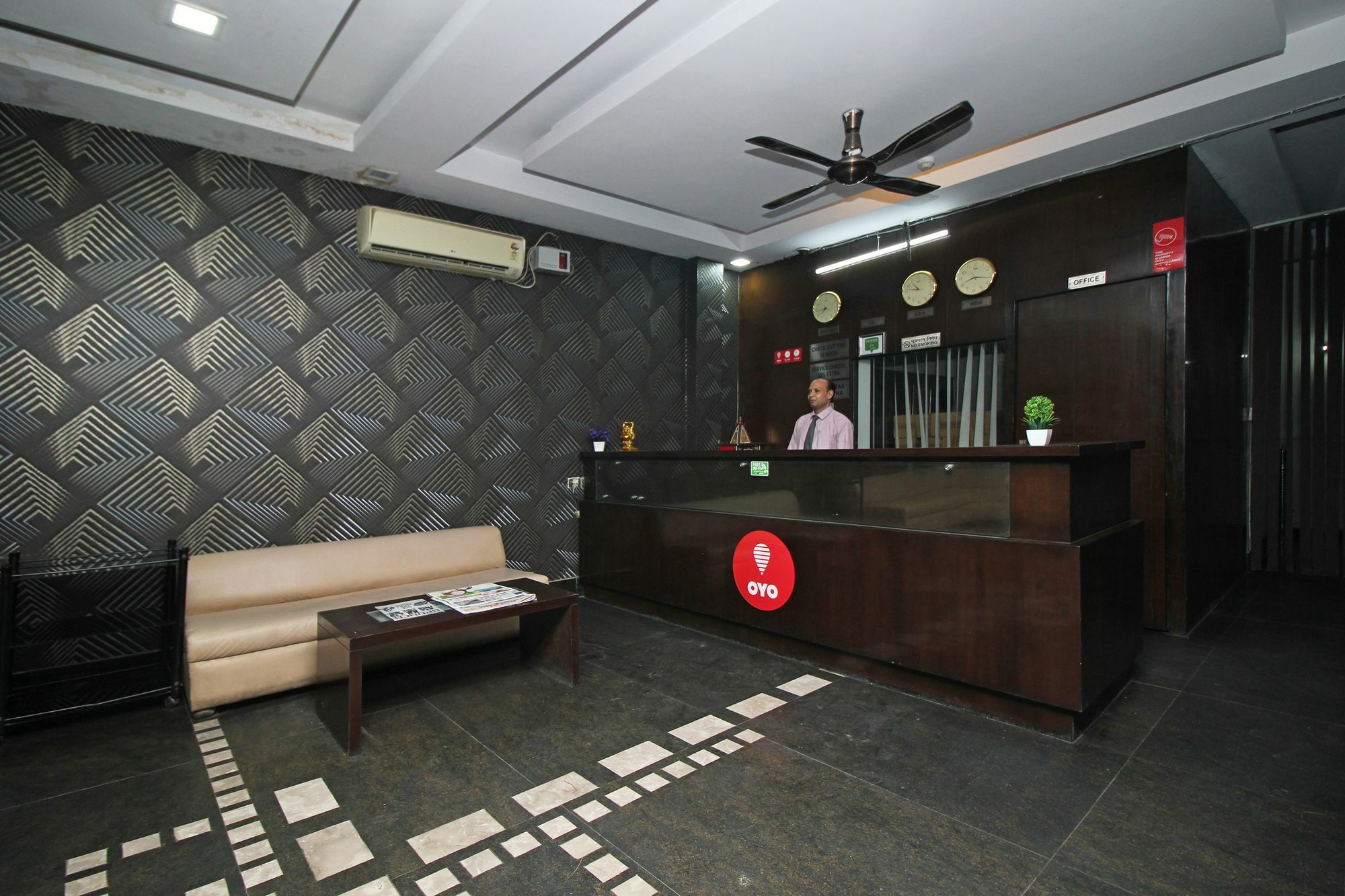 Oyo 9030 Hotel Delhi Airport Plaza Nova Deli Exterior foto