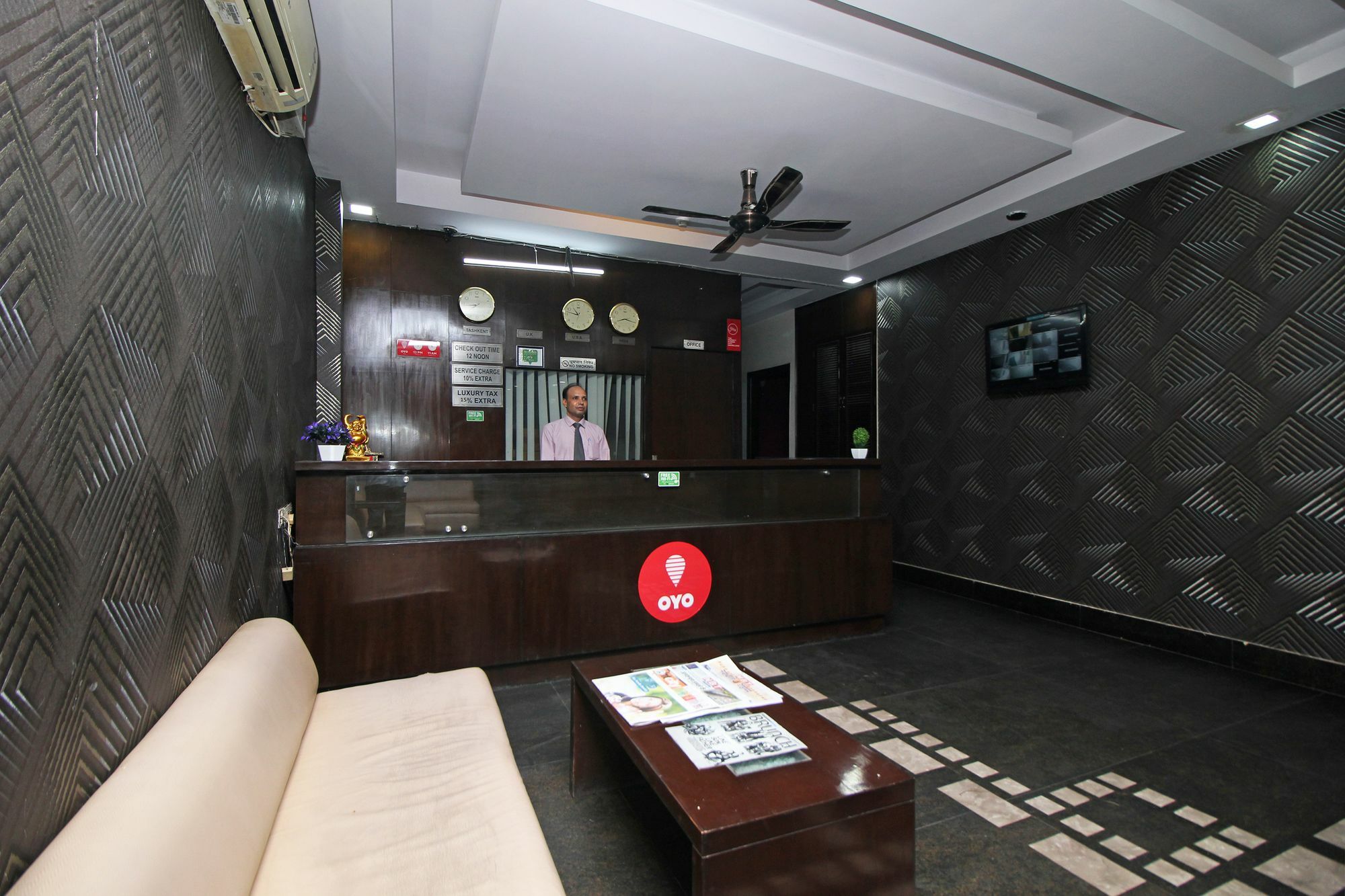 Oyo 9030 Hotel Delhi Airport Plaza Nova Deli Exterior foto